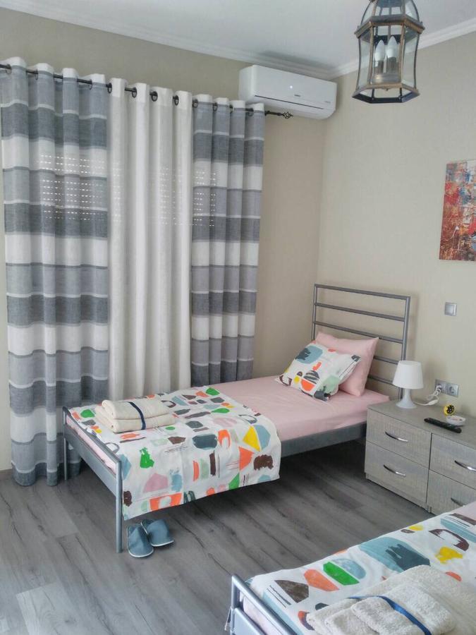 Petro'S Apartment Korce Extérieur photo